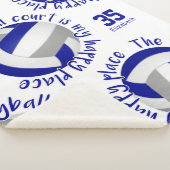 blue gray volleyball court happy place typografie sherpa deken (3/4)