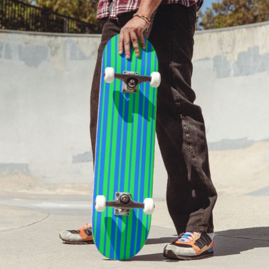 Blue Green Stylish Stripes Pattern Design Persoonlijk Skateboard