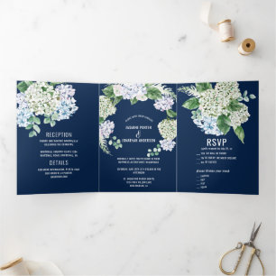 Blue Green White Hydrangeas op marineverbinding Drieluik Uitnodiging