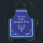 Blue HANUKKAH Menorah Aanpassen Schort<br><div class="desc">Personaliseer Voeg jouw namen toe en pas uw kerstboodschap aan. Ik hou van schilderen en ontwerpen! Ik hoop dat je geniet van mijn kunstwerk.</div>