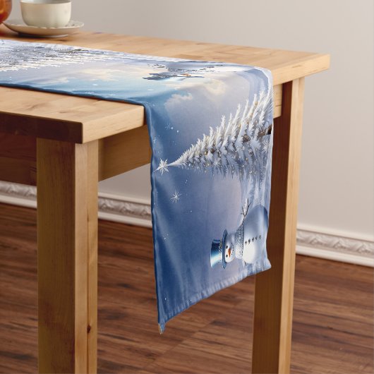 Blue Hat Snowman Christmas Tree Table Runner Medium Tafelloper (Voorbeeld)