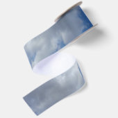 Blue Heaven Clouds + jouw ideeën Satijnen Lint (Achterkant)