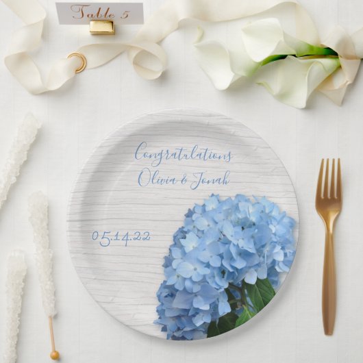 Blue Heaven Floral Wood Wedding Personalized Papieren Bordje (Huwelijk)