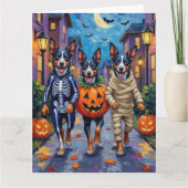 Blue Heeler Dogs Trick-or-Treating in Halloween Co Kaart (Voorkant)