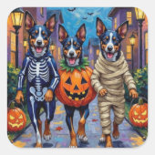Blue Heeler Dogs Trick-or-Treating in Halloween Co Vierkante Sticker (Voorkant)