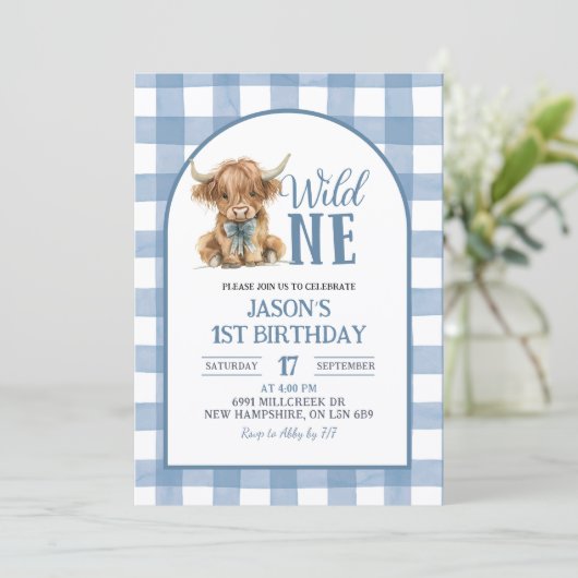 Blue Heifer Bull First Birthday Invitation Kaart (Staand voorkant)