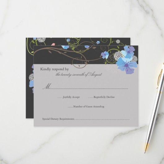 Blue Hibiscus Swirls & Swallows Floral Wedding RSVP Kaartje (Voorkant / Achterkant in situ)