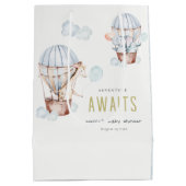 Blue Hot Air Ballon Safari Animals Baby shower Medium Cadeauzakje (Achterkant)