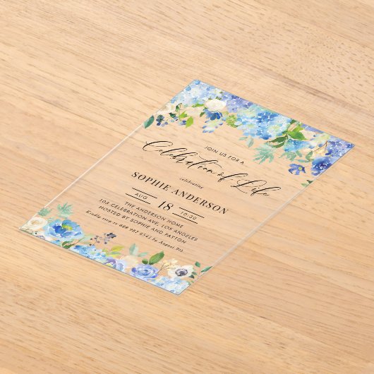 Blue Hydrangea and Ivory Rose Celebration of Life Acryl Uitnodigingen (Laagn)
