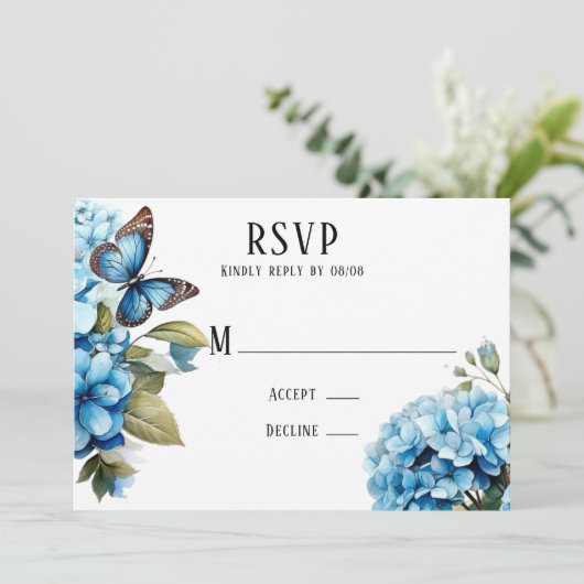 Blue Hydrangea Bloemen Vlinder Bruiloft RSVP Kaart (Staand voorkant)