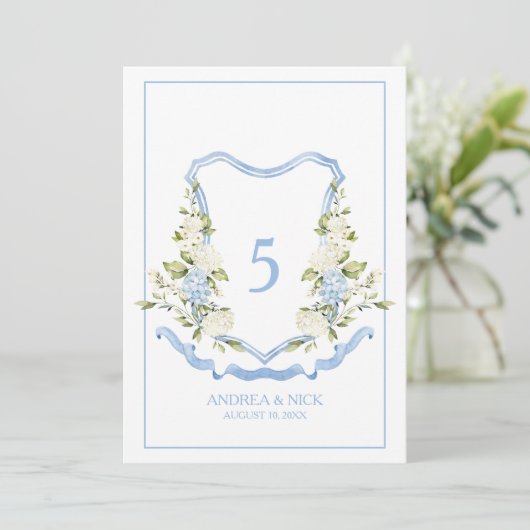 Blue Hydrangea Crest Monogram Card Kaart (Staand voorkant)