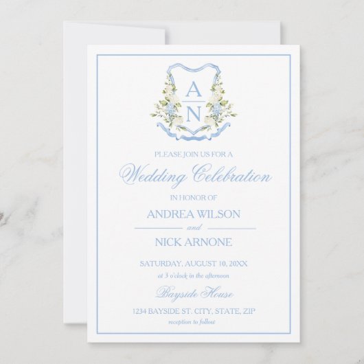 Blue Hydrangea Crest Monogram Wedding Invitation Kaart (Voorkant)