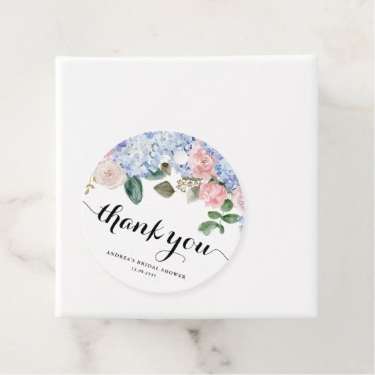 Blue Hydrangea en Pink Rose Vrijgezellenfeest Bedankjes Labels (In situ)