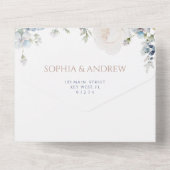 Blue Hydrangea en Roos Wedding All In One Uitnodiging (Achterkant)