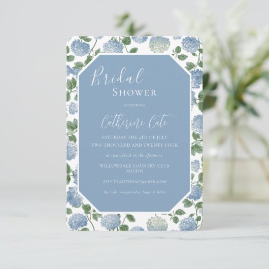 Blue Hydrangea Floral Bridal Shower Invitation Kaart (Staand voorkant)