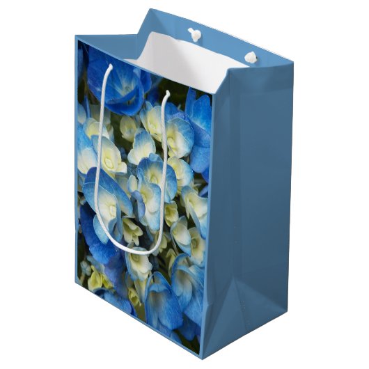  Blue Hydrangea Floral Medium Cadeauzakje (Voorkant Gekanteld)