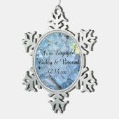 Blue Hydrangea Flowers Verloving Tin Sneeuwvlok Ornament (Rechts)