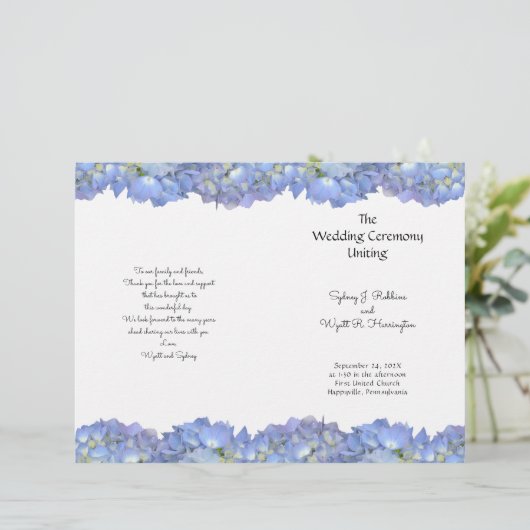 Blue Hydrangea Flowers Wedding Program Sjabloon (Staand voorkant)