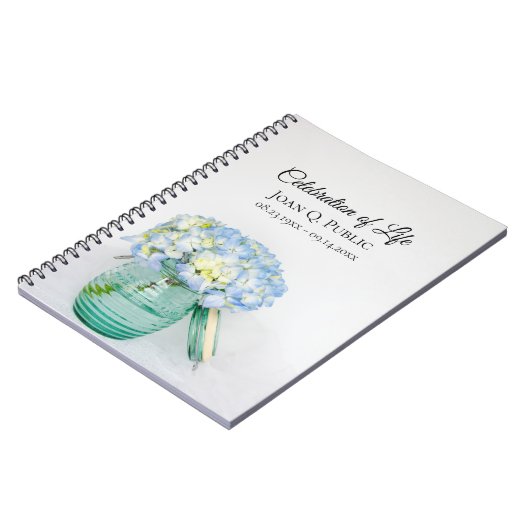 Blue Hydrangea Jar Celebration of Life Gastenboek Notitieboek (Linkerzijde)