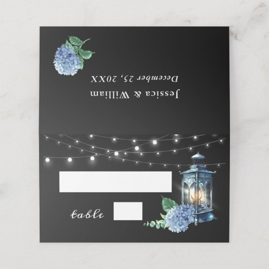 Blue Hydrangea Lantern Black Boho Wedding Table Plaatskaartje (Buitenkant ongevouwen)