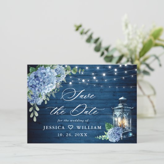 Blue Hydrangea Lantern Navy Wood Weddenschap Save The Date (Staand voorkant)