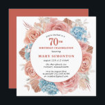 Blue Hydrangea Pink Rose Floral 70th Birthday Kaart<br><div class="desc">Rozen in mosterd roze met poppen blauwe hydrangeas creëer een klassieke zomercombinatie. De gedroogde palmbladeren voegen een Boho-vibe toe. De hedendaagse grote lijsten je 70e verjaardag details. De 70ste verjaardag van de verjaardag van de viering van de verjaardag is in diep levendig roze. Alle tekst kan worden bewerkt. Bekijk het...</div>