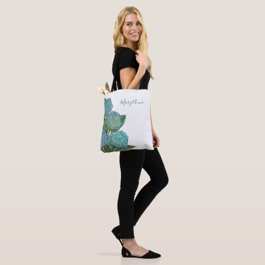Blue Hydrangea Tote Bag (Op model)