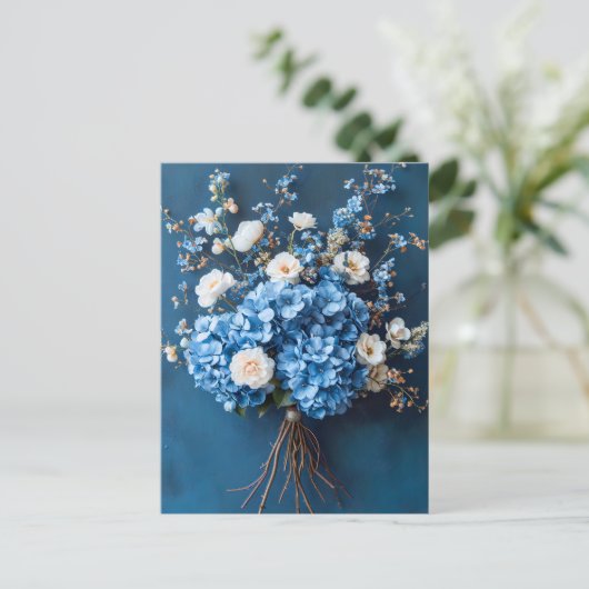 Blue Hydrangeas and White Blossoms Briefkaart (Staand voorkant)