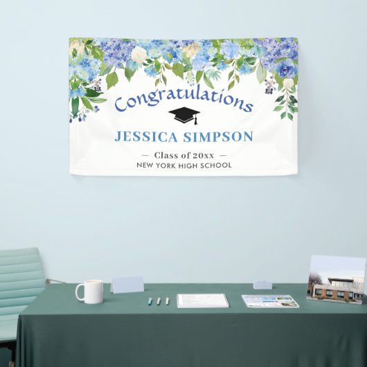 Blue Hydrangeas Bloemen Afstuderen Klasse van 2024 Spandoek (Beurs)