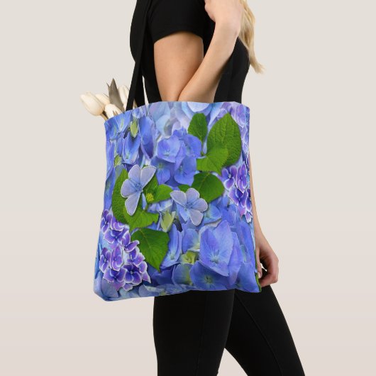 Blue Hydrangeas & Butterflies Tote Bag (Dichtbij)