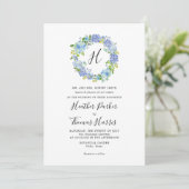 Blue Hydrangeas Floral Monogram Weddenschap Kaart (Staand voorkant)