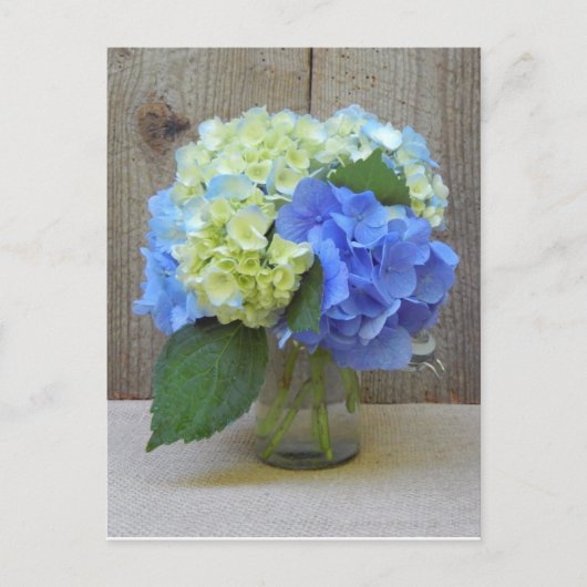Blue Hydrangeas Mason Jar Mature Birthday Party Uitnodiging Briefkaart (Voorkant)