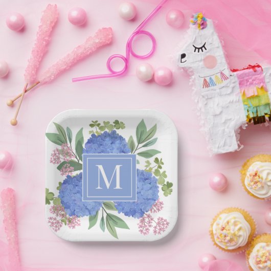 Blue Hydrangeas Modern Boeket Custom Monogram Papieren Bordje (Feest)