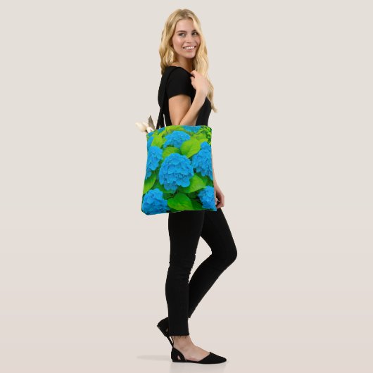Blue Hydrangeas Tote Bag (Op model)