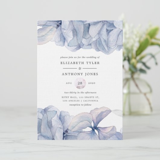 Blue Hydrangeas Wedding Invitation Kaart (Staand voorkant)