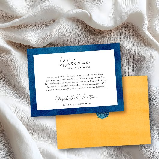 Blue Hydrangeas Wedding Welcome Gift Bag Basket Plaatskaartje