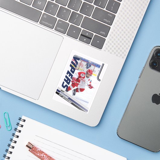 Blue Ice Hockey Trading Kaart Sticker (Laptop met iPhone)