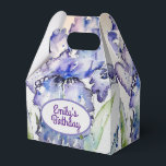 Blue Iris Floral Birthday Cake Favor Box Bedankdoosjes<br><div class="desc">Blauwe Iris Floral Wedding/Birthday Cake Favor Boxes,  met volledig  naam. Ontworpen van een van mijn waterverf schilderijen.</div>