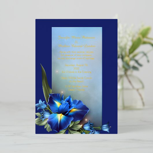 Blue Iris Wedding Folie Uitnodiging (Staand Voorkant)