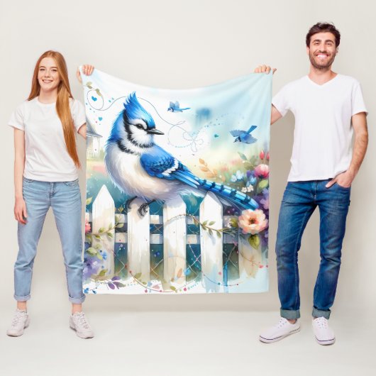 Blue Jay Cottage Garden Fence Scene Fleece Deken (In situ)