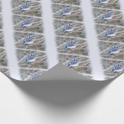 Blue Jay in Snow-kerstfeestdag Cadeaupapier (Hoek)