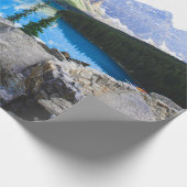 Blue Lake Rocky Mountain Pine Forest Cadeaupapier (Hoek)