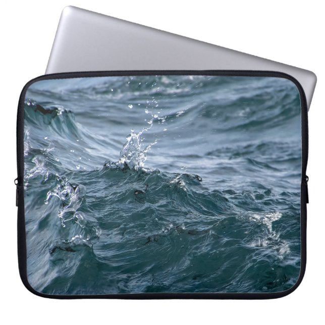Blue Lake Water Splash Laptop Sleeve (Voorkant)