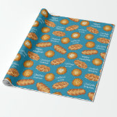Blue Latkes and Challah Bread Hanukkah Pattern Cadeaupapier (Uitgerold)