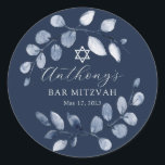 Blue Leaf Bar Mitzvah Ronde Sticker<br><div class="desc">Mooie handbeschilderde waterverf met een zachte blauw leaf en Star van David.</div>