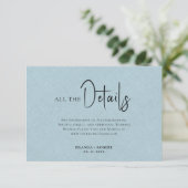 Blue Linen Simple Black Script Weddenschap Details Kaart (Staand voorkant)