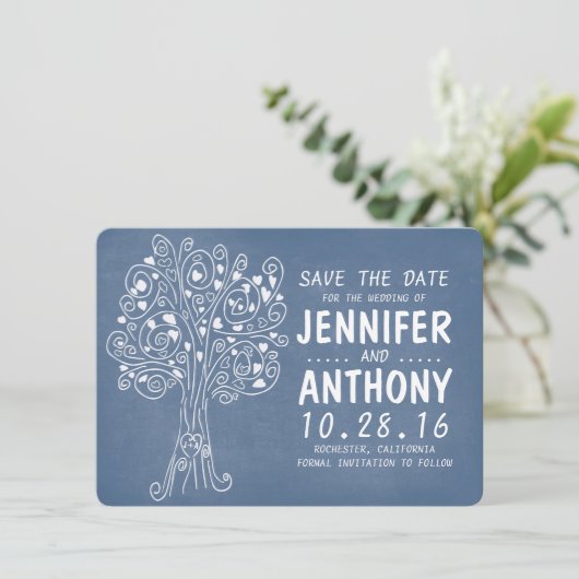 Blue Love Hearts Tree Rustic Save the Date kaarten (Staand voorkant)