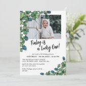 Blue Lucky One Four Leaf Clover 1st Birthday Party Kaart (Staand voorkant)