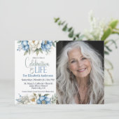 Blue Magnolia and Peony Celebration Of Life Kaart (Staand voorkant)