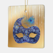 Blue Masquerade Mask en Peacock Feather on Gold Keramisch Ornament (Links)